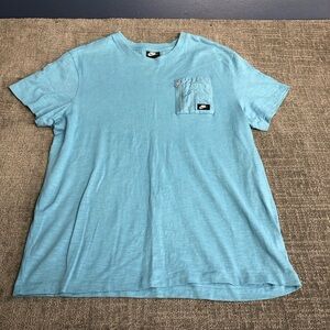 Nike Men's Light Blue Short Sleeve Tee